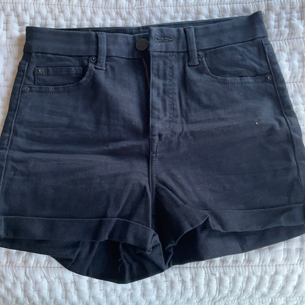 NWOT AE black Jean Shorts Size 6